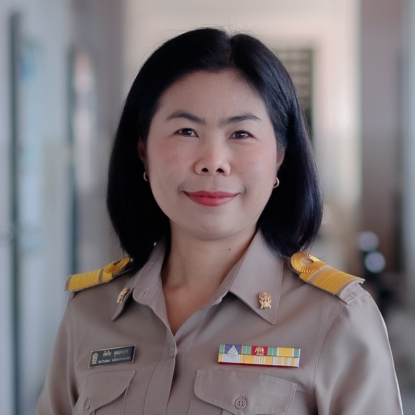 นางสาวภัทริน คูณธาการ