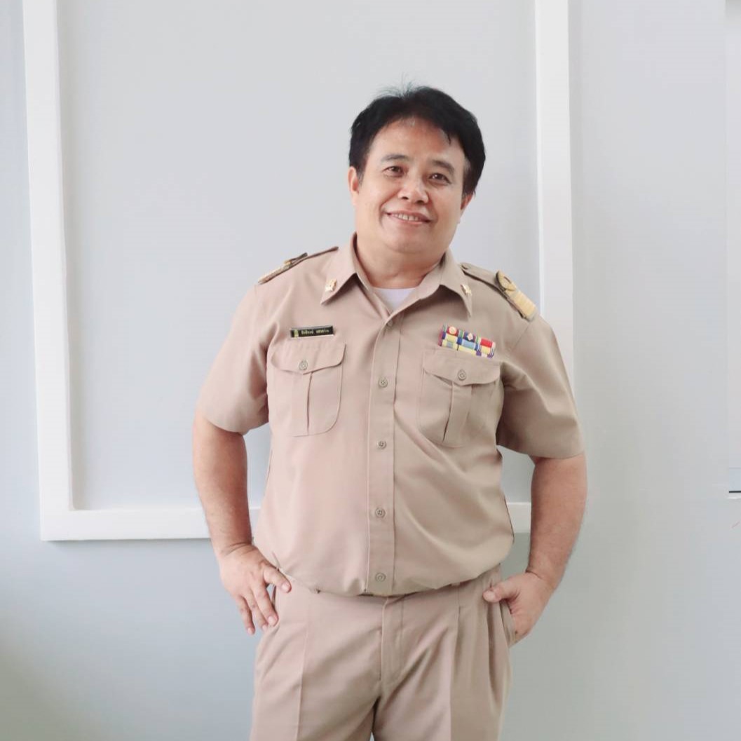 นายสิทธิพงษ์ แสงสว่าง