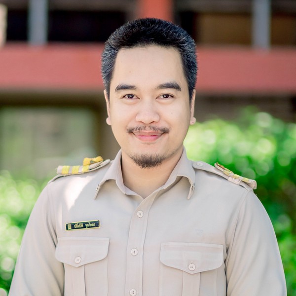นายปลื้มปิติ จุลโคตร