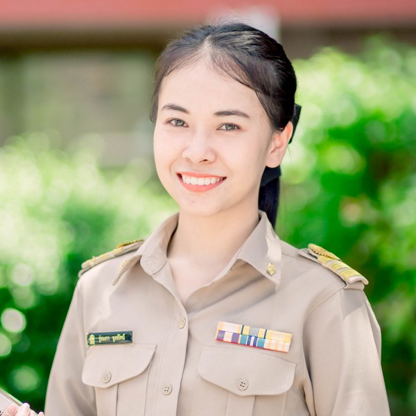 นางสาวรุ่งนภา จุลทัศน์