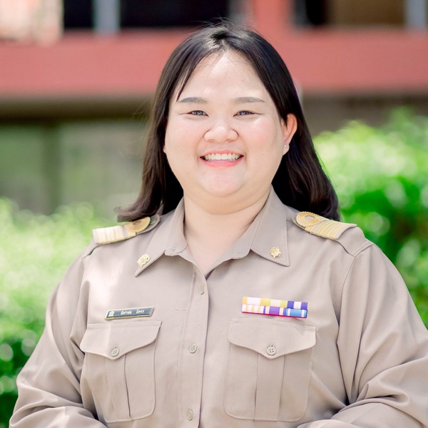 นางสาวนิศาชล โคจร