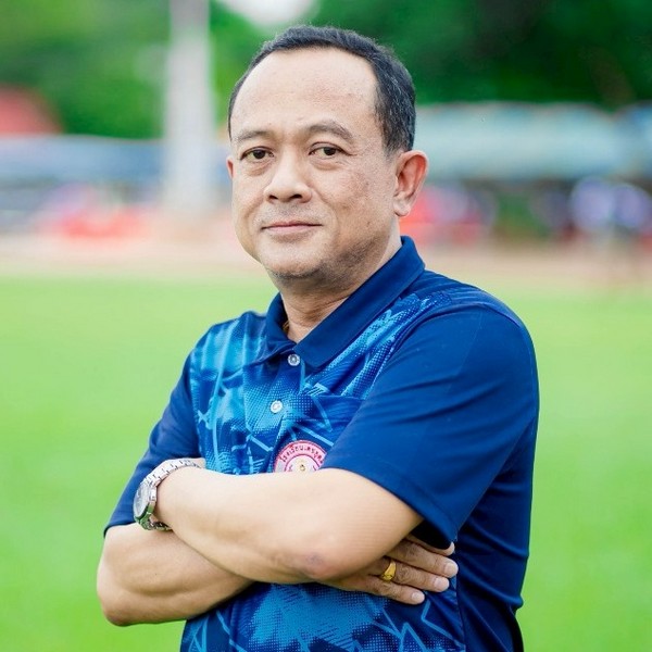 นายพงศ์พัฒน์ เจริญเชาว์