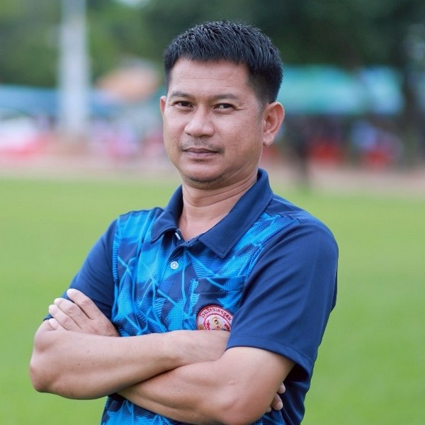 นายชานุวัฒน์ กอมณี