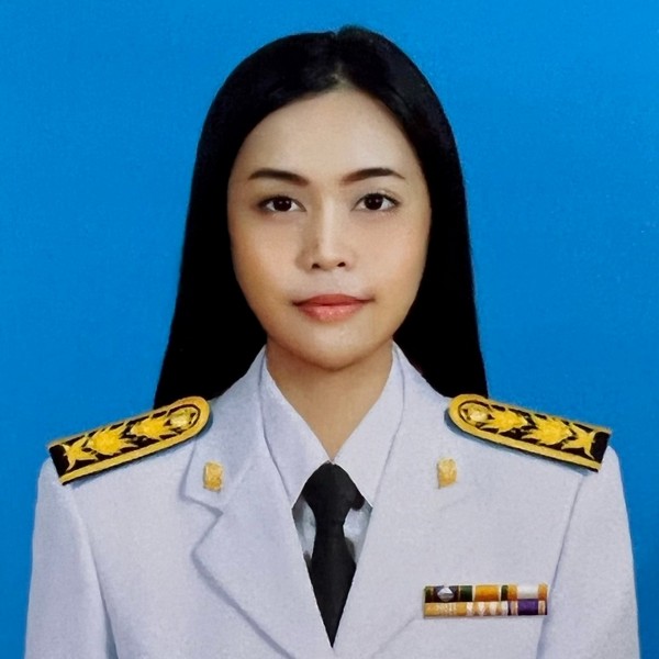 นางสาวชนิดา บุญเฉลิม