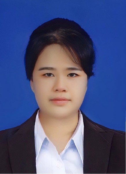 นางสาวสิริกร ป้อมหิน